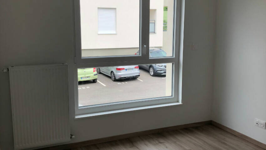 60174351d - Attribut alt par défaut.