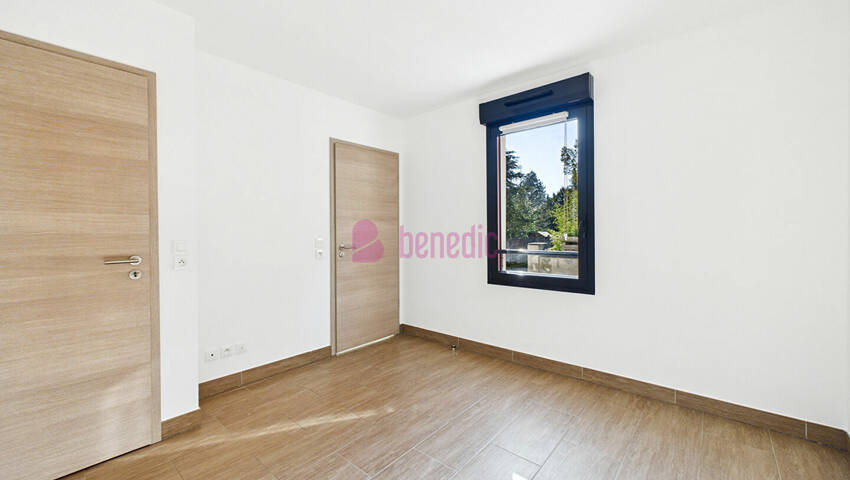 60146705j - Attribut alt par défaut.