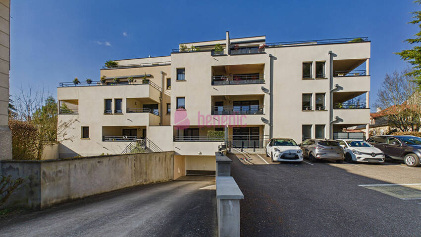 60146705q - Attribut alt par défaut.