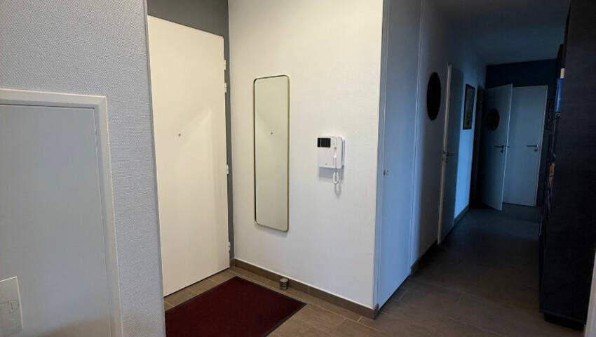 60002496b - Attribut alt par défaut.