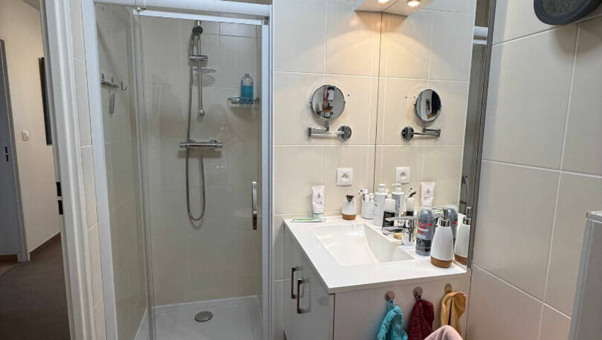 60002496r - Attribut alt par défaut.