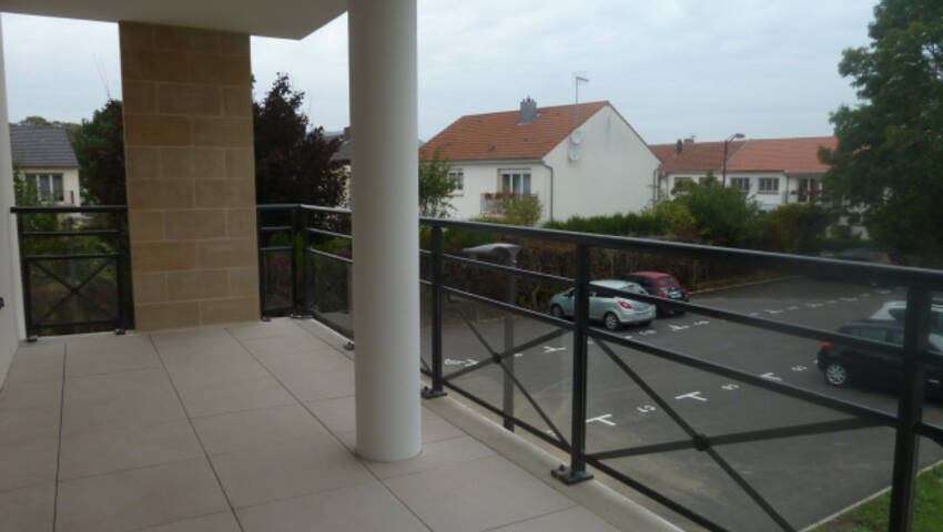 40222773d - Attribut alt par défaut.