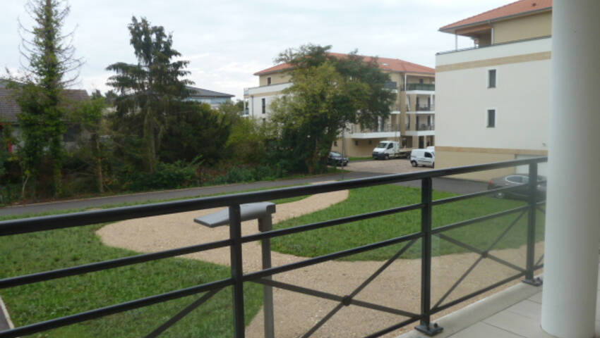 40222773e - Attribut alt par défaut.