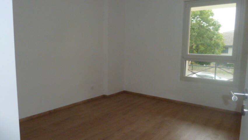 40222773f - Attribut alt par défaut.