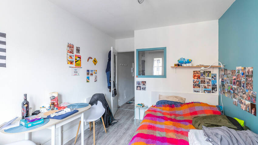 60183815a - Attribut alt par défaut.