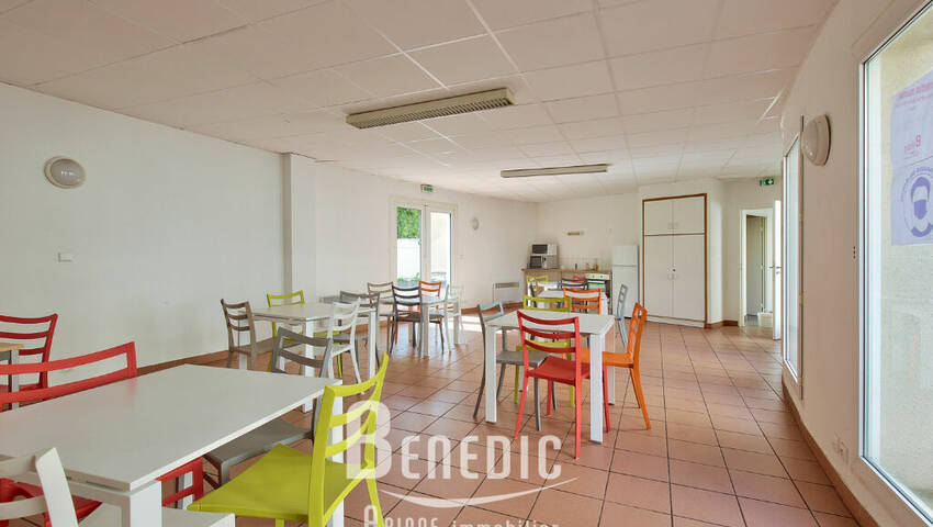 60183815j - Attribut alt par défaut.