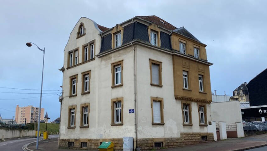 Publique 49073664 nr 1 - Attribut alt par défaut.