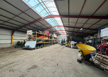 Publique 59469316 nr 2 - Attribut alt par défaut.