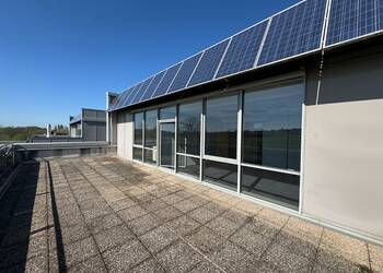 Publique 57911912 nr 3 - Attribut alt par défaut.