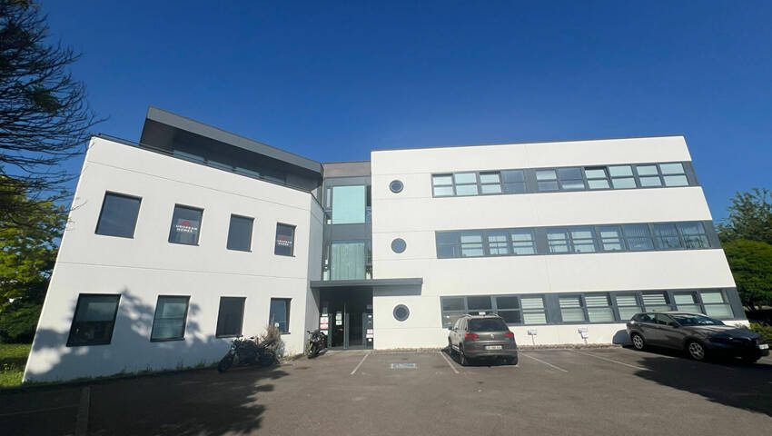 Publique 58222682 nr 1 - Attribut alt par défaut.