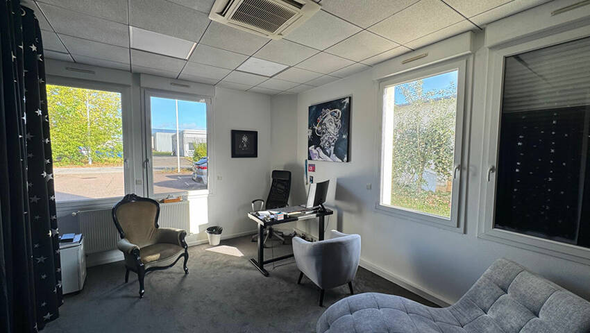 Publique 59177218 nr 4 - Attribut alt par défaut.