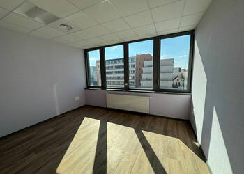 Publique 58793588 nr 2 - Attribut alt par défaut.