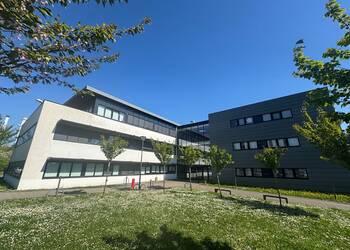 Publique 59487820 nr 1 - Attribut alt par défaut.