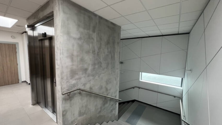 Publique 52774816 nr 5 - Attribut alt par défaut.