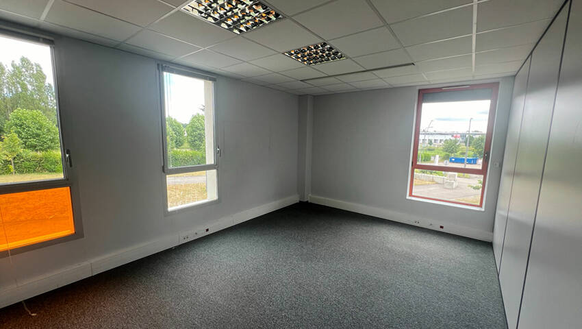 Publique 56302813 nr 7 - Attribut alt par défaut.