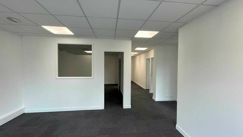 Publique 56162649 nr 4 - Attribut alt par défaut.