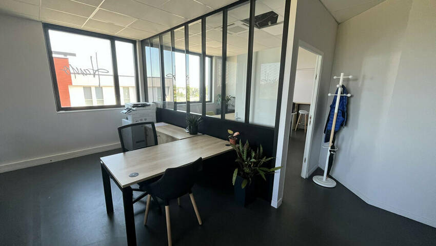 824225823 57 25728 1 - Attribut alt par défaut.