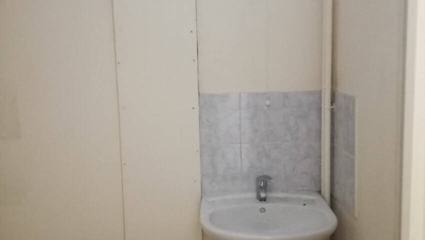 Publique 58391397 nr 6 - Attribut alt par défaut.