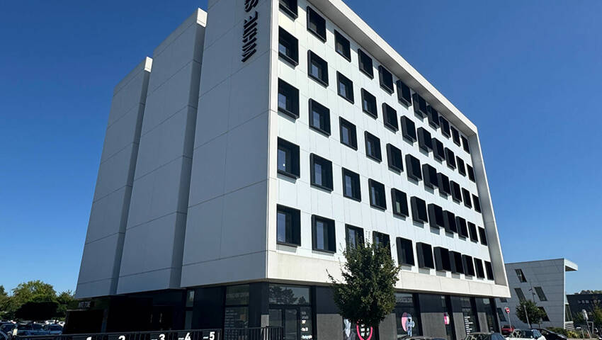 Publique 59772907 nr 1 - Attribut alt par défaut.