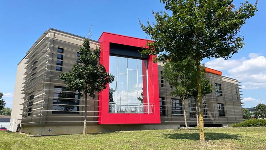 Publique 59518756 nr 1 - Attribut alt par défaut.