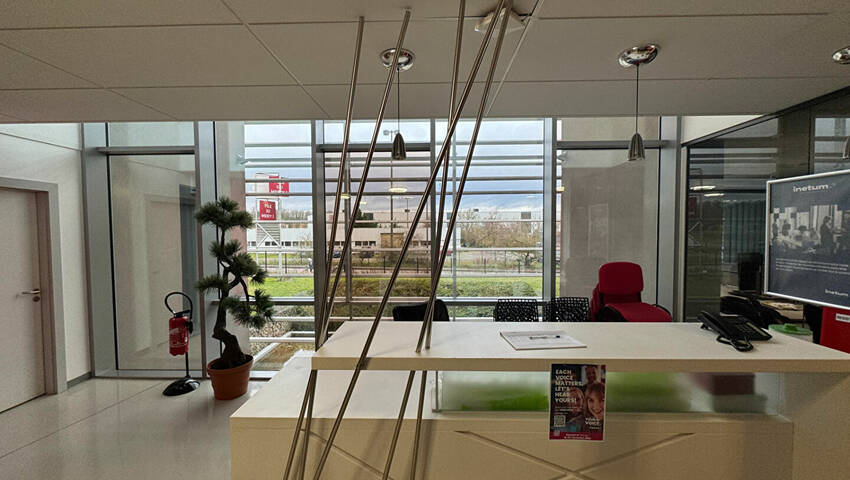 Publique 59518756 nr 2 - Attribut alt par défaut.