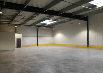 Publique 58786879 nr 3 - Attribut alt par défaut.