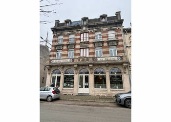 Publique 58252802 nr 2 - Attribut alt par défaut.