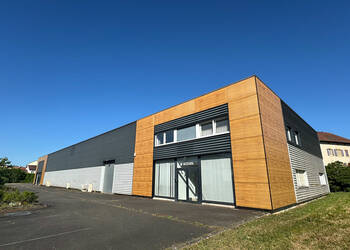 Publique 58640768 nr 1 - Attribut alt par défaut.