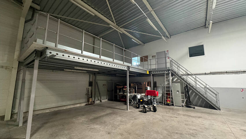 Publique 58640768 nr 3 - Attribut alt par défaut.