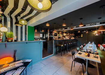 Publique 58746541 nr 2 - Attribut alt par défaut.