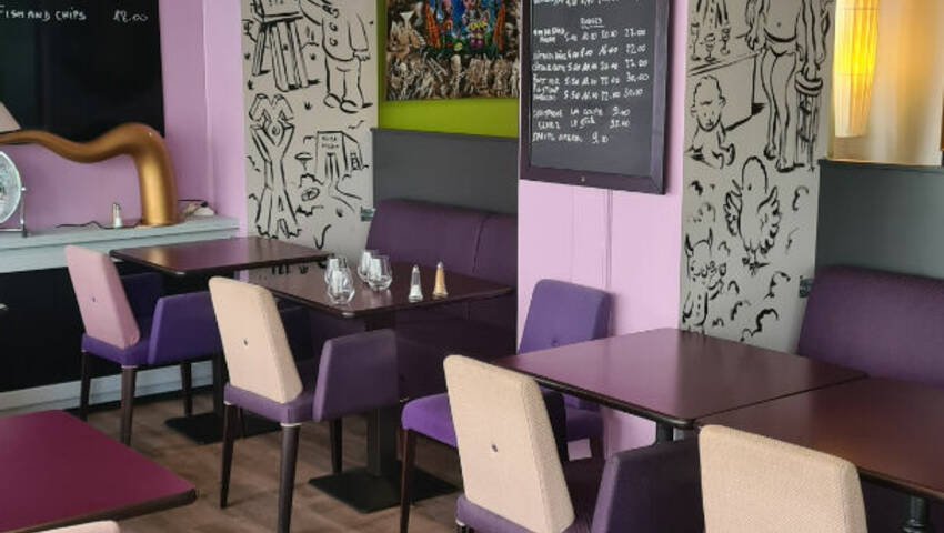 Publique 56254013 nr 4 - Attribut alt par défaut.