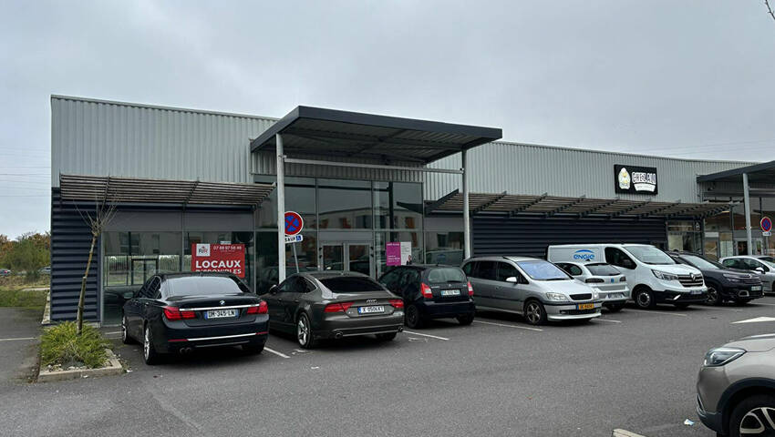 Publique 57139814 nr 1 - Attribut alt par défaut.