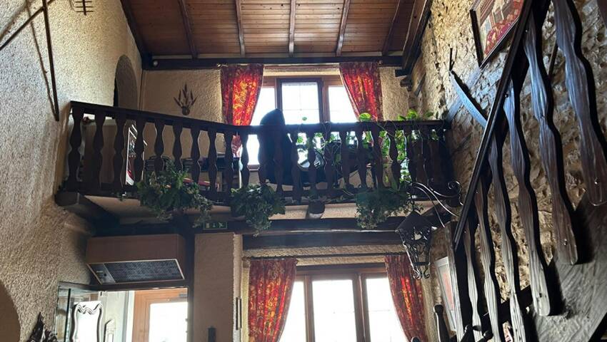 Publique 56170367 nr 6 - Attribut alt par défaut.