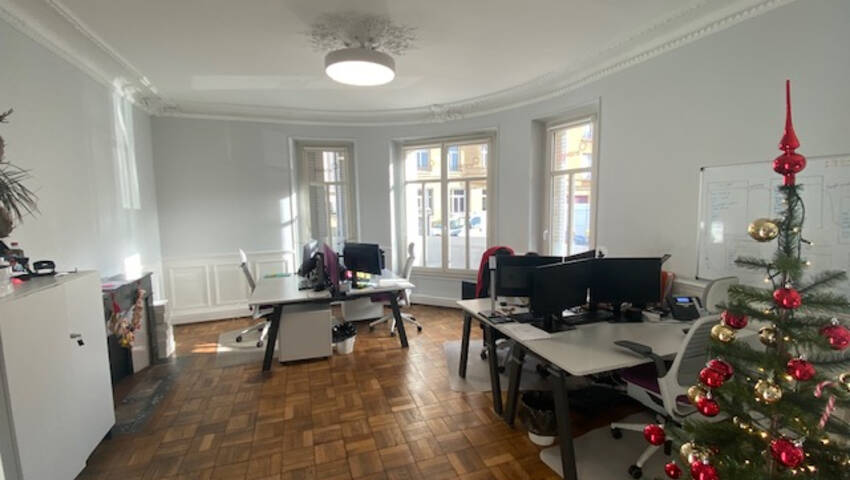 Publique 48285051 nr 3 - Attribut alt par défaut.