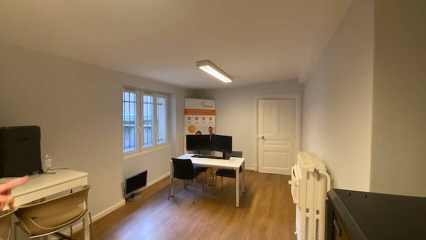 Publique 48285051 nr 6 - Attribut alt par défaut.