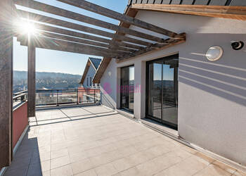 60190639b - Attribut alt par défaut.