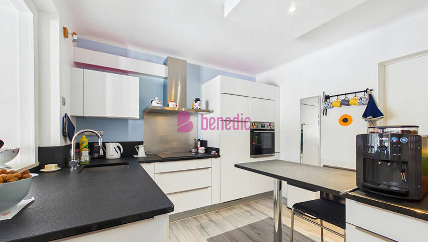 60162270k - Attribut alt par défaut.