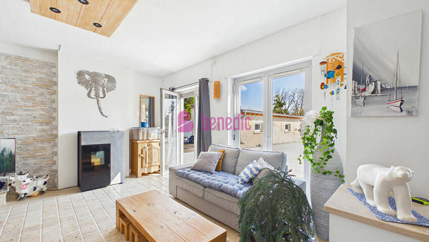 60162270a - Attribut alt par défaut.