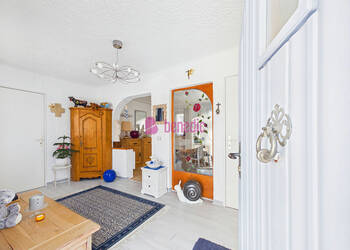 60162270b - Attribut alt par défaut.