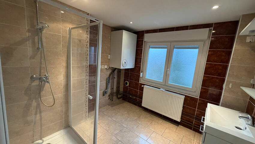 60185423k - Attribut alt par défaut.