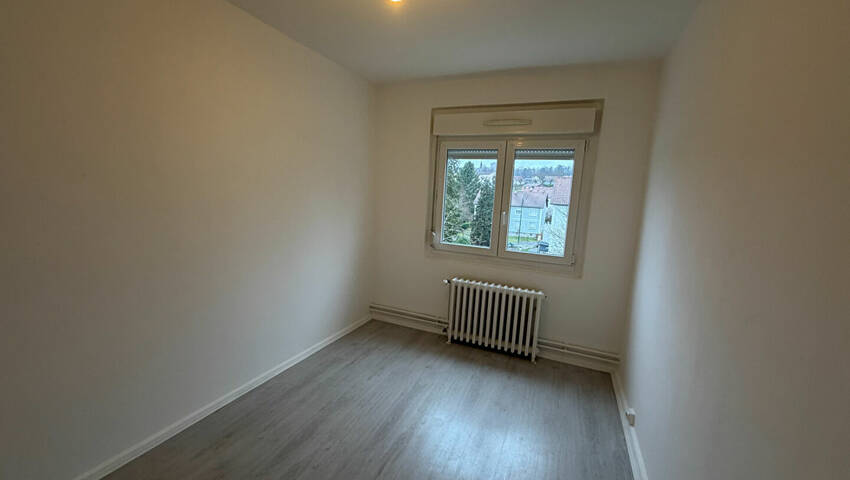 60185423m - Attribut alt par défaut.