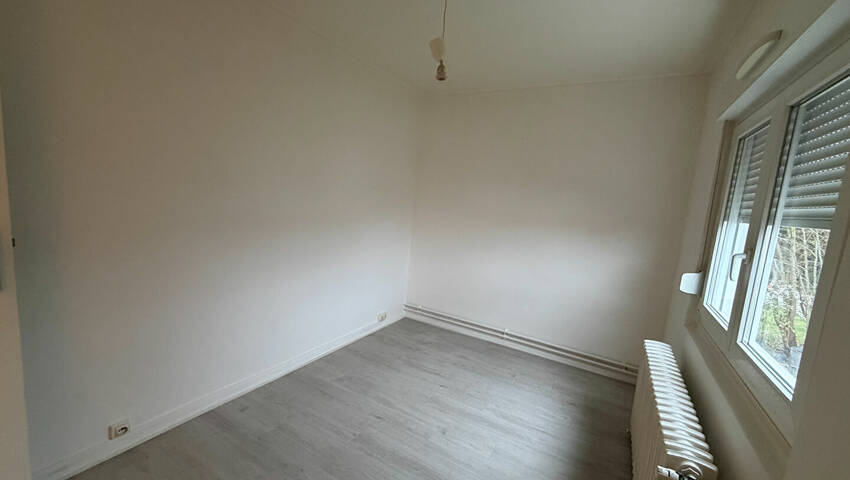 60185423n - Attribut alt par défaut.