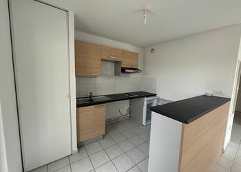 60184889b - Attribut alt par défaut.