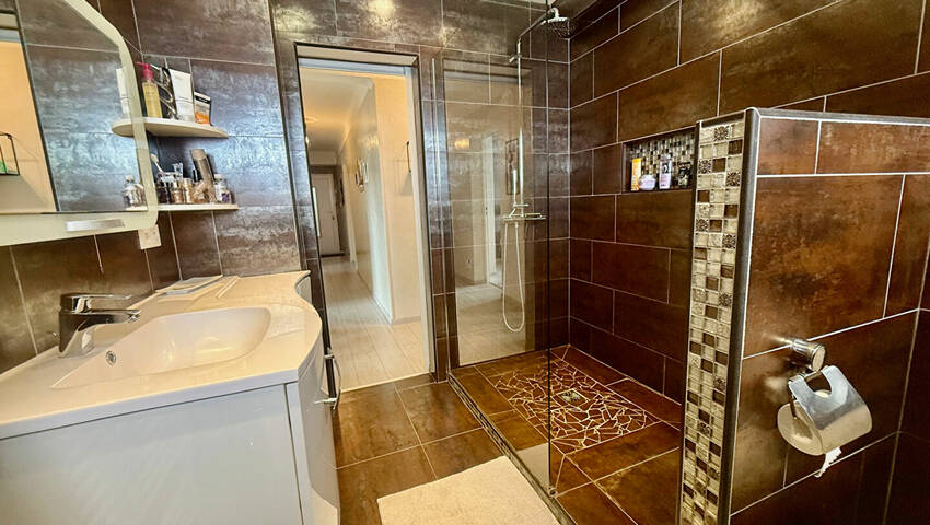 58291764r - Attribut alt par défaut.