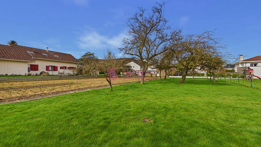 58153012h - Attribut alt par défaut.