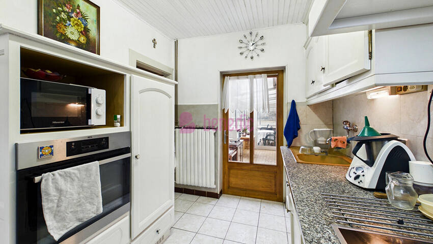 58153012m - Attribut alt par défaut.