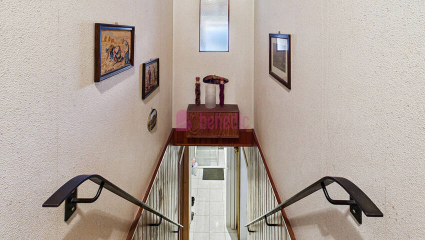 58153012r - Attribut alt par défaut.