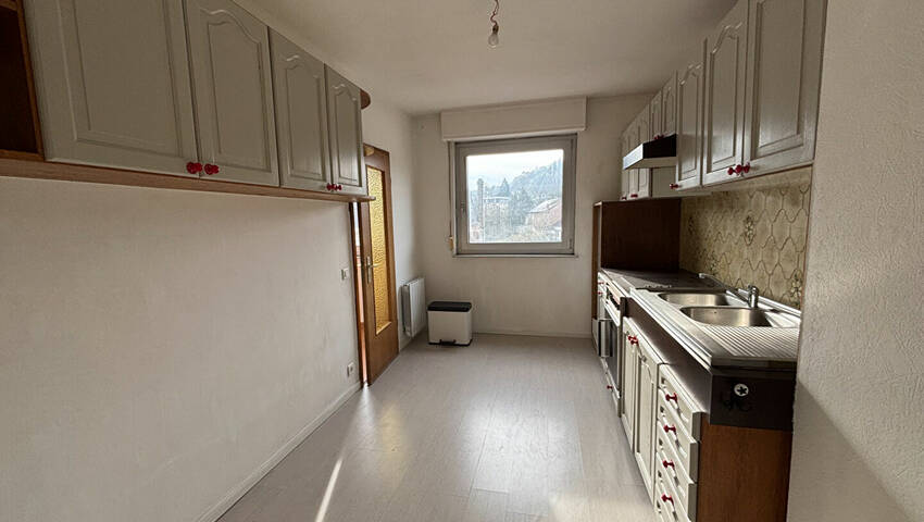 60207152b - Attribut alt par défaut.