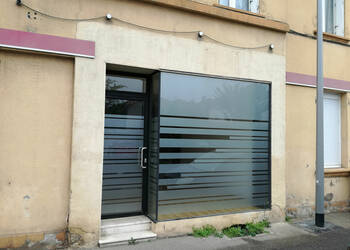 Publique 58391618 nr 2 - Attribut alt par défaut.