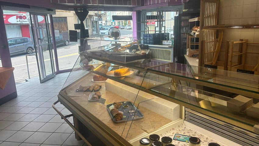 Publique 58746221 nr 3 - Attribut alt par défaut.